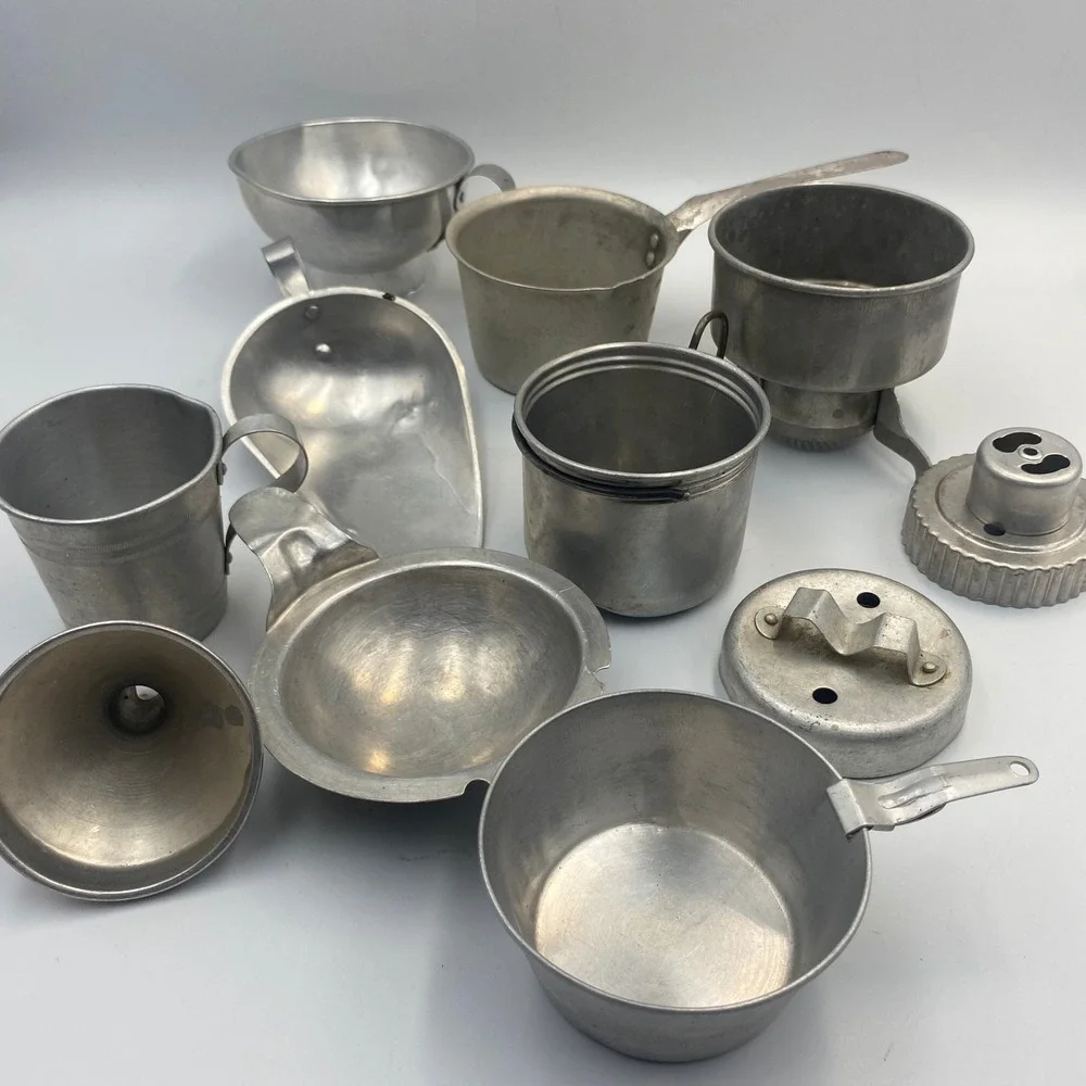 Vintage Aluminum Kitchenware Lot 10pc Measuring Cups Scoop Funnel Saucepan Retro